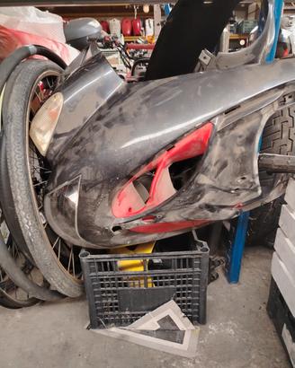 Aprilia SL 50 raffreddata a liquido pezzi ricambio