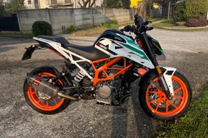 Duke 390 scarico Akrapovic