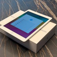 Apple iPad 6th WiFi + Cellular 128gb - Ipad 6
