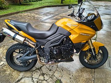 Triumph Tiger 1050