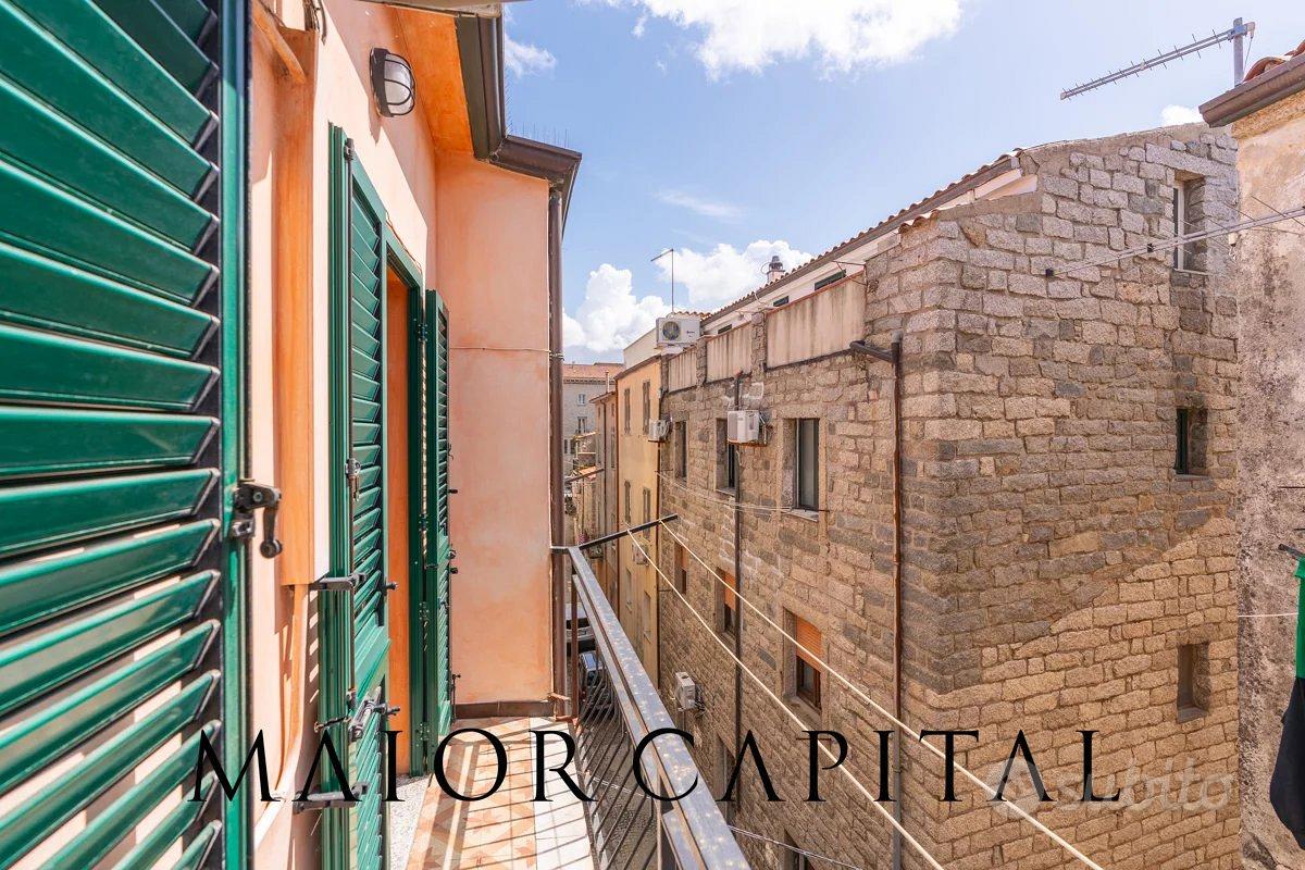 Apartment in Tèmpiu/Tempio Pausania, Gallura Nord-Est Sardegna - Altro