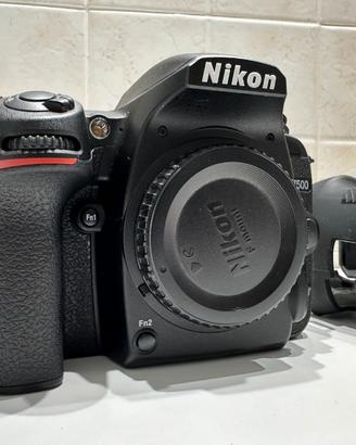 NIKON D7500 come nuova