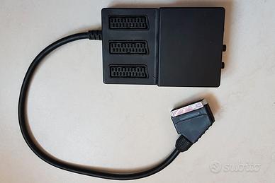 HUB PER PRESE SCART CON SWITCH