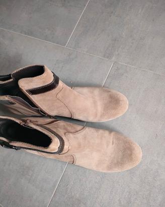 stivaletti scamosciato donna beige 