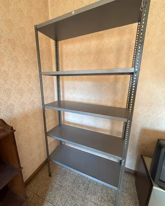 Scaffale