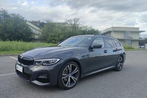 BMW 320d Touring mhev 48V xdrive Msport