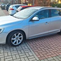 Volvo V60 D4