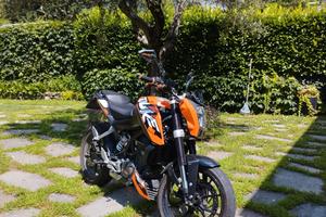 DUKE KTM 125 cc.