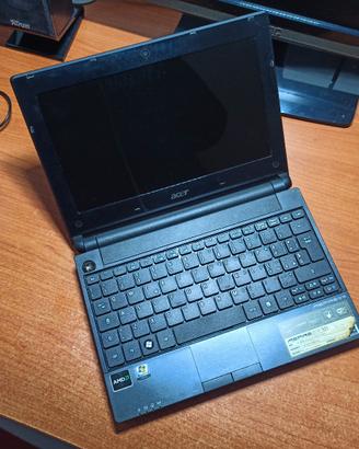 Acer Aspire One 521 Netbook 10.1"