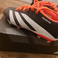 scarpini ADIDAS PREDATOR n 33 e 1/2 nuovi