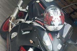 Yamaha R6