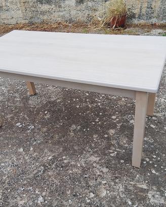 tavolo in legno 