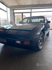 Porsche 924