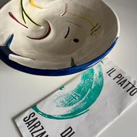 Piatto decorativo in ceramica di Sarzana 91