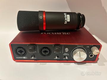 Fucusrite scarlett 2i4