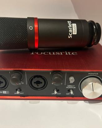 Fucusrite scarlett 2i4