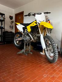 Suzuki RM 125