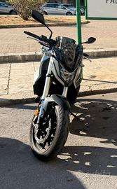 Honda Hornet 750 2024