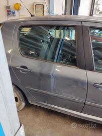 Porta posteriore dx PEUGEOT 307 del 2006