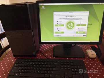 Computer fisso PC DELL con Monitor e Tastiera