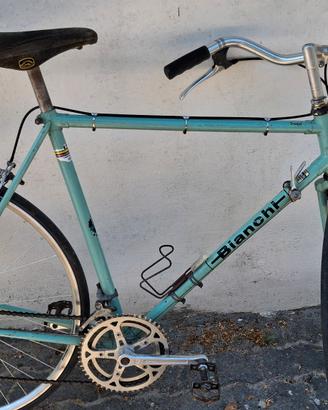 Bici da corsa modello Bianchi sprint