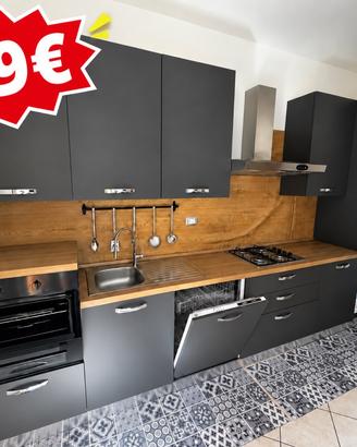 Cucina completa di tutto a 799€