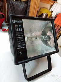 Faro Eurolight grande per esterni