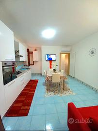 Settembre a Sperlonga centro vicino al mare