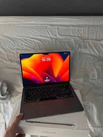 MacBook Air M2 13.6” (2023) 256GB ssd