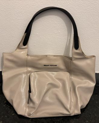 Borsa Armani Exchange