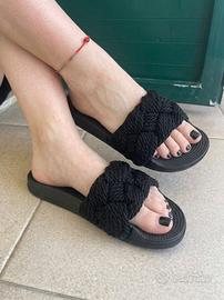 Ciabatte nere intrecciate Donna - Tg. 36