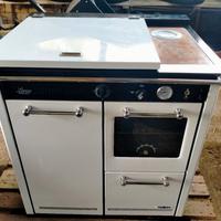 Termocucina a legna manda anche i termosifoni