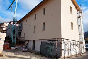 Gru Cattaneo h 14 m x sbraccio di 14 m