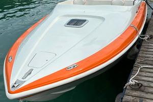 Barca  Tullio Abbate Sea Star con motore nuovo