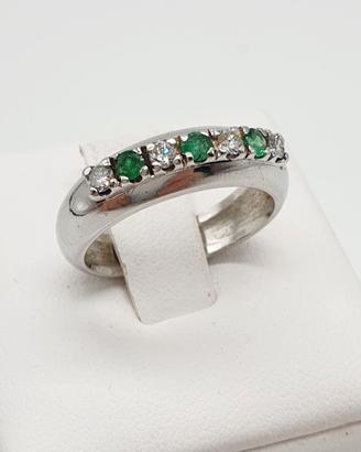 COD.970E.25 ANELLO ORO BIANCO SMERALDI E BRILLANTI