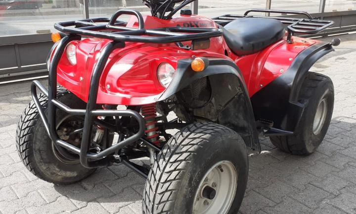 Quad usato Adly 300 2x4
