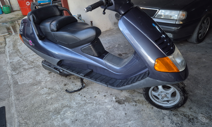 Hexagon 150 ,motore tipologia gilera runner