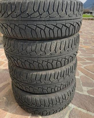 Gomme invernali Uniroyal  195/55 r16