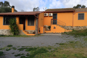 Casa indip.+terreno,loc.Sa perda scritta,Teulada