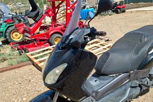 X max 125 Anno 2006