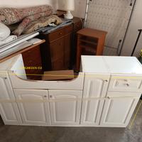 Mobile bagno bianco con specchio ed angolare