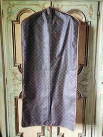 Appendi abiti Louis Vuitton originale