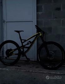YT Capra Enduro