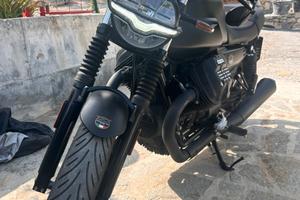 Moto Guzzi V7 stone 850-2025- 4227 km