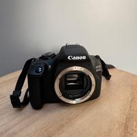 Canon EOS 2000D + 2 obiettivi