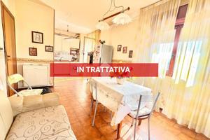 5 LOCALI A NAPOLI
