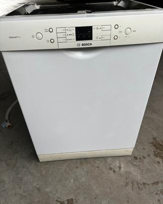 Lavastoviglie bosch usato poco come nuova