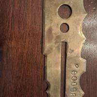 "Stecca" x la pulizia dei bottoni divisa militare