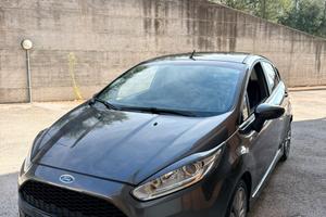 Ford Fiesta ST-line 2017 (mk6)