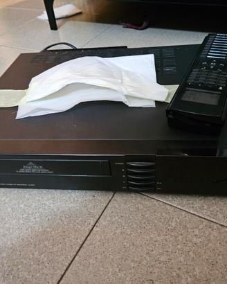 videoregistratore VHS vintage SALORA DIGITECH SV80